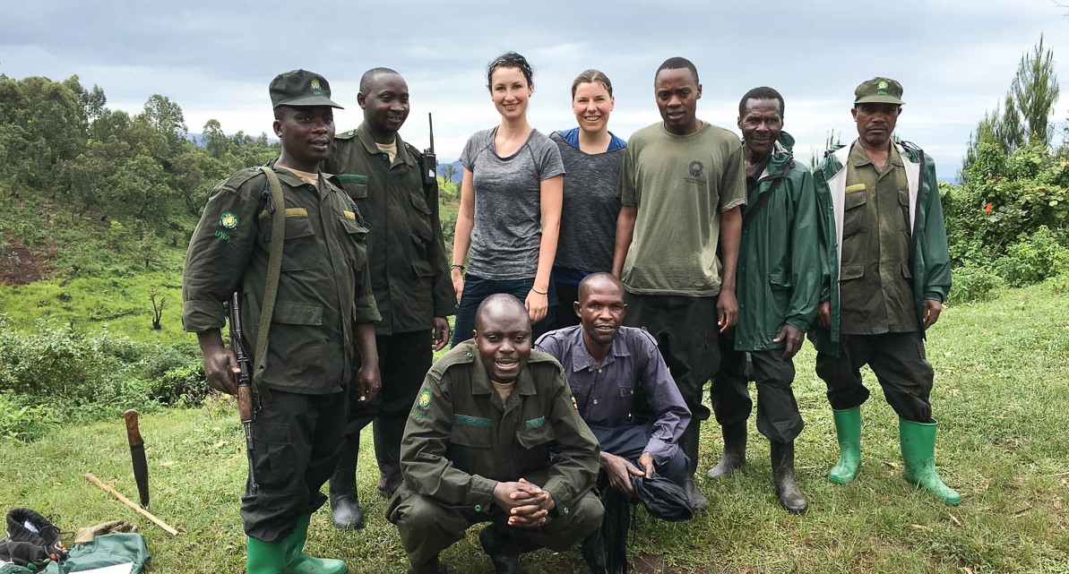 Ruolo dei tracker o del team avanzato nel trekking dei gorilla - Parchi nazionali di Bwindi e Volcanoes